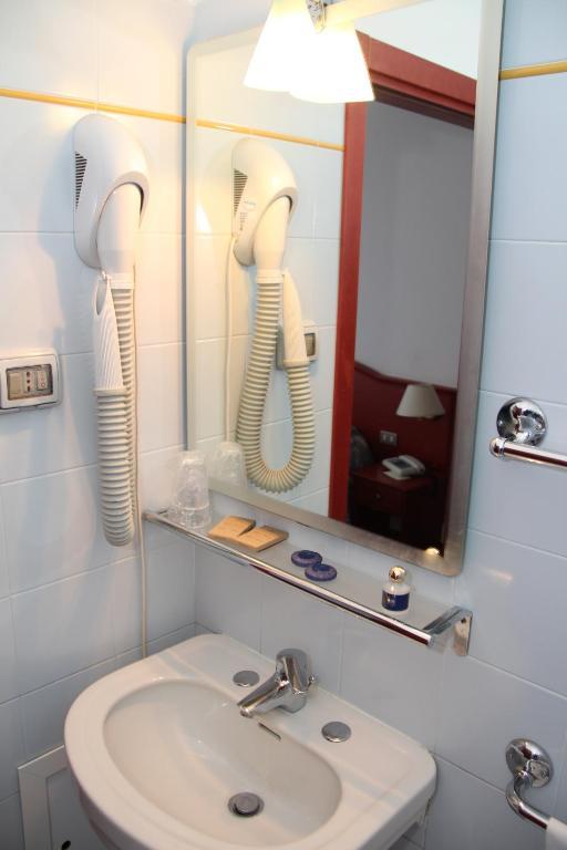 אלטאמורה Hotel Svevia חדר תמונה