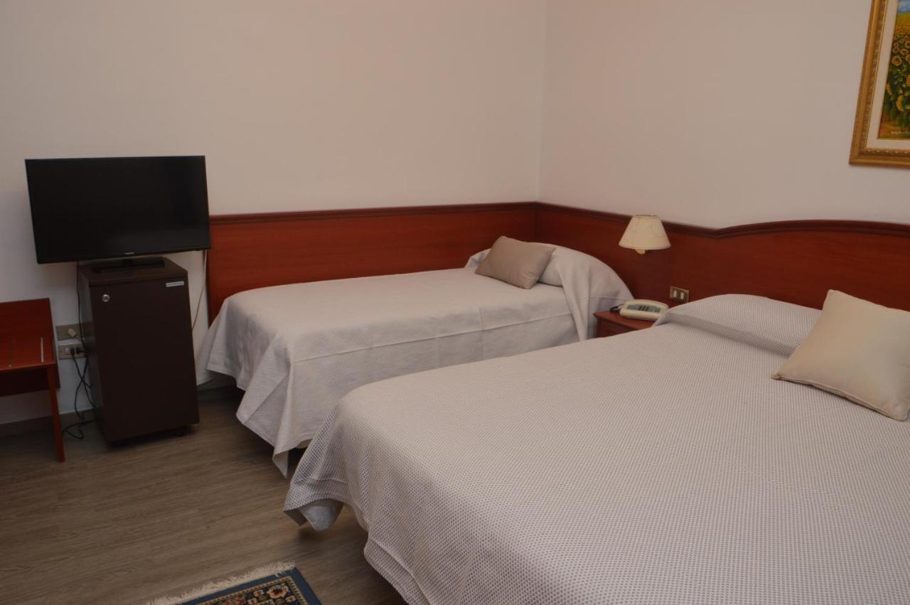אלטאמורה Hotel Svevia מראה חיצוני תמונה