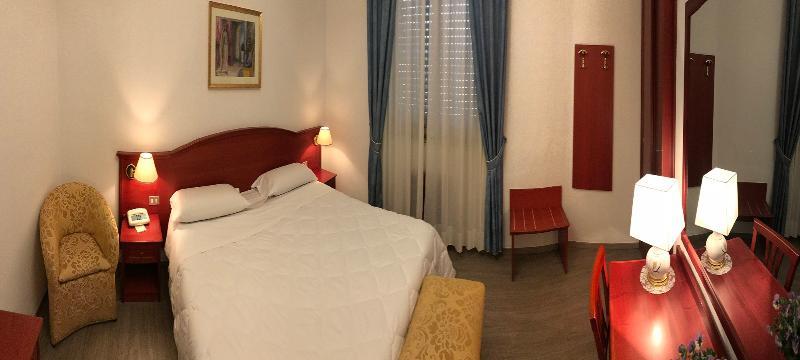 אלטאמורה Hotel Svevia מראה חיצוני תמונה
