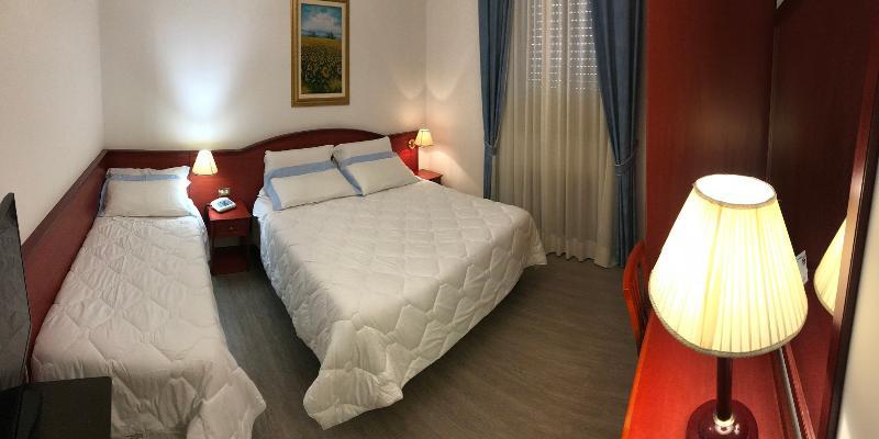 אלטאמורה Hotel Svevia מראה חיצוני תמונה
