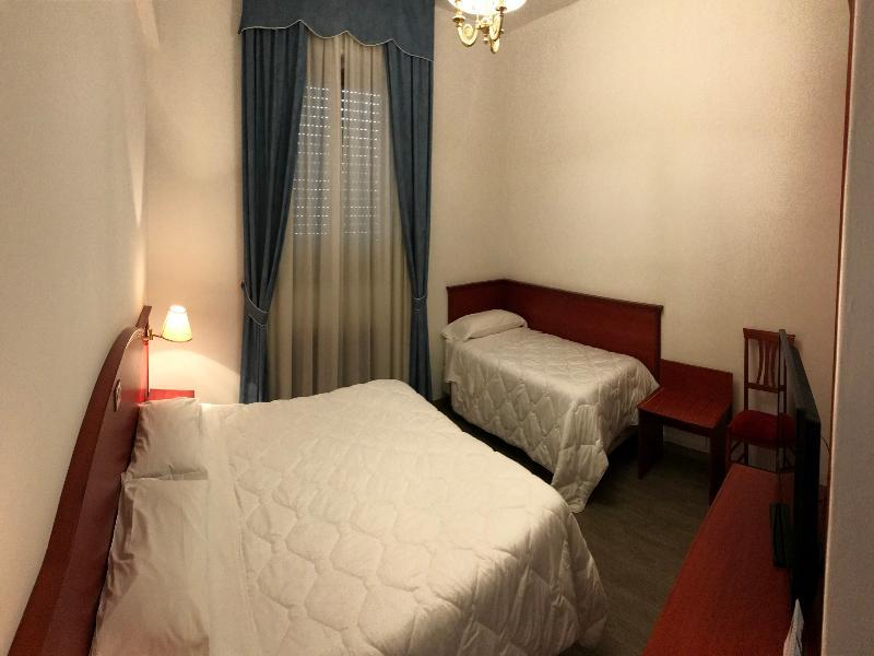 אלטאמורה Hotel Svevia מראה חיצוני תמונה