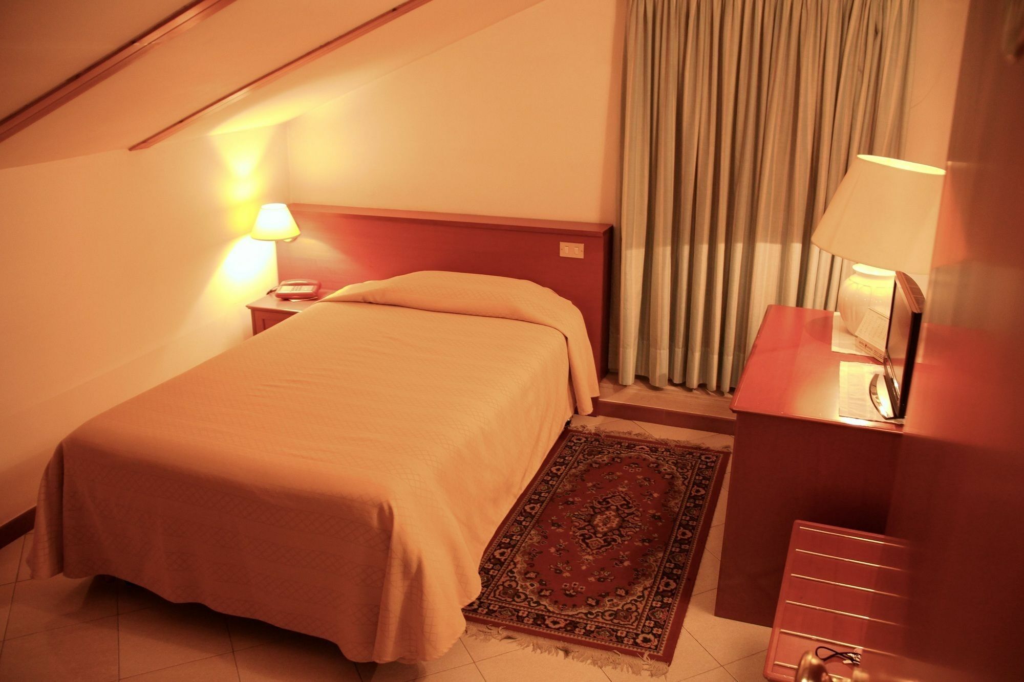 אלטאמורה Hotel Svevia מראה חיצוני תמונה